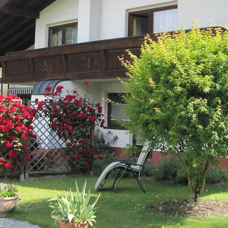 Wessely Am Golfplatz Lans Innsbruck